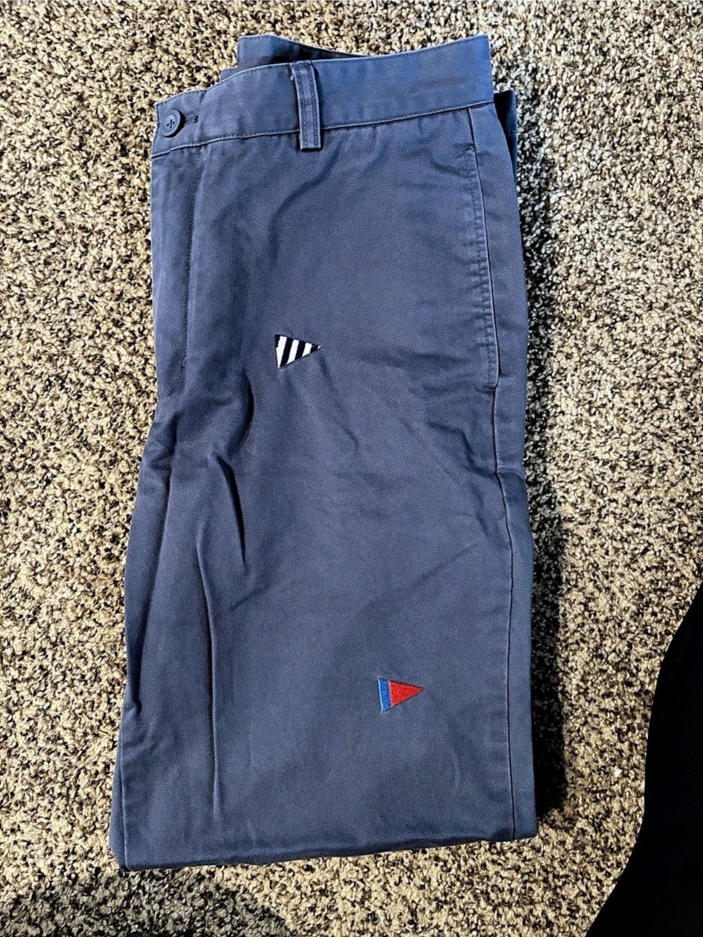 Vineyard Vines Club Pant. Blue with Flags Men's Size 32x30